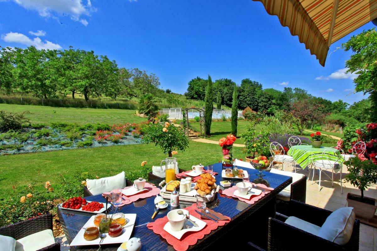 Bed and Breakfast Les Chenes Rouges Veyrines-de-Domme Exteriér fotografie